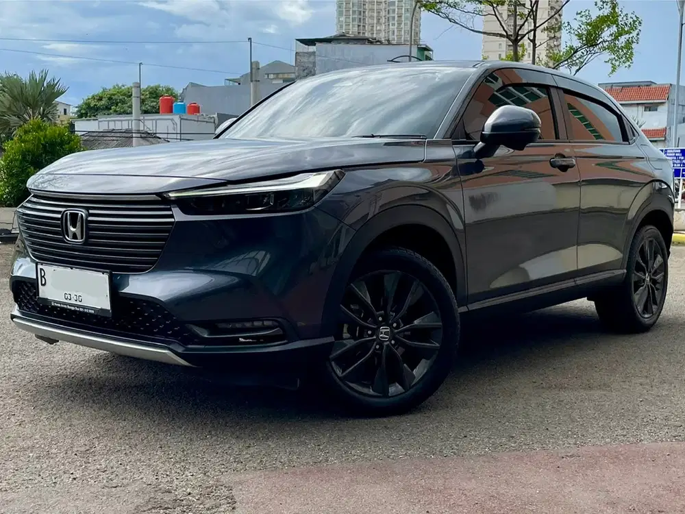 LOW KM 5rb!! Honda HRV SE A/T 2025