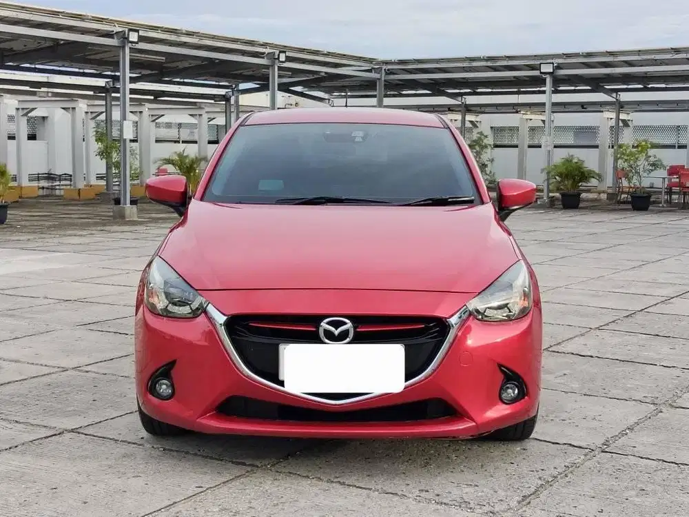 MAZDA 2 GT GRAND TOURING AT MATIC AUTOMATIC 2015 MERAH SIAP PAKAI