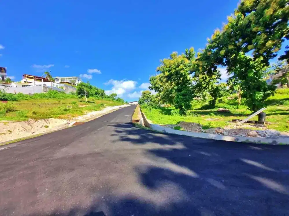 Dijual lahan kosong dgn ocean view kawasan Pantai cemongkak