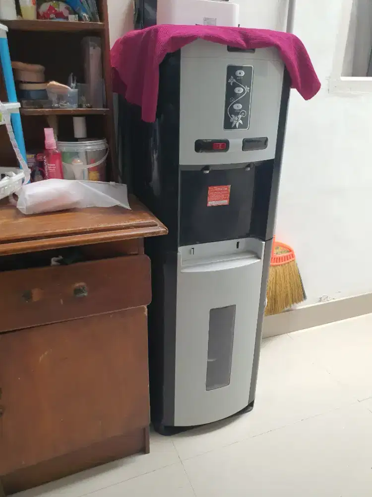 Diapenser miyako rusak dinamo