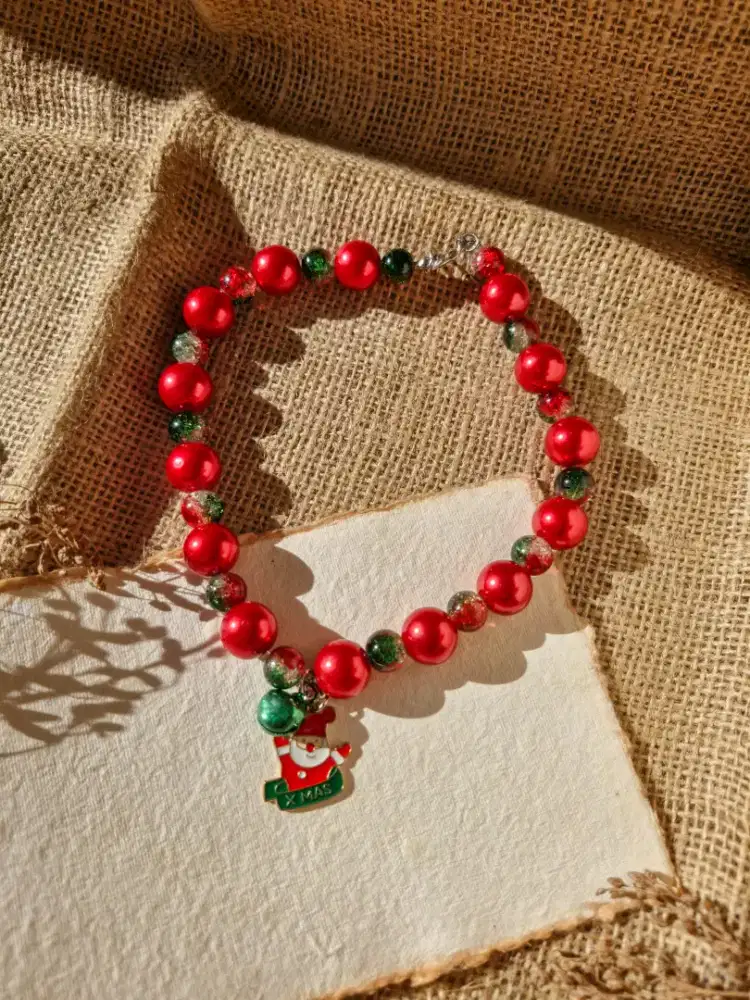 Kalung Anjing Manik Merah Mewah