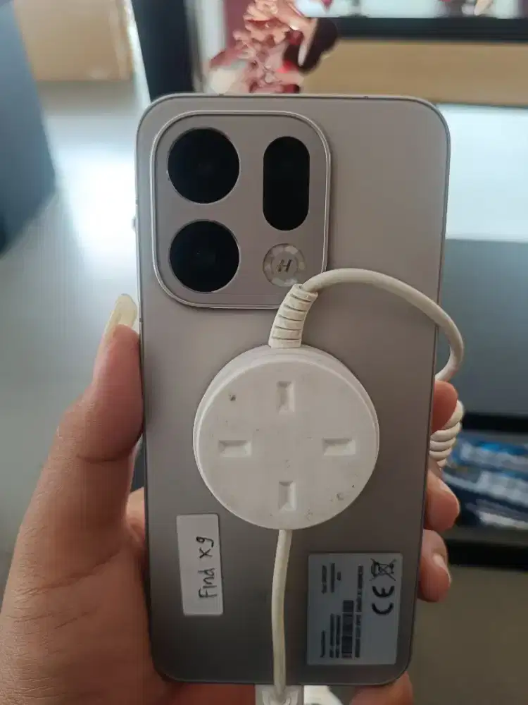 Oppo find X9 (12/256)