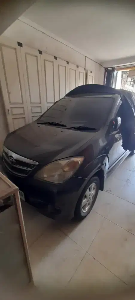 Avanza type G th 2008 warna hitam manual