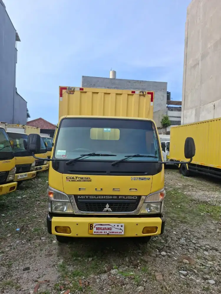 Mitsubishi Colt Diesel 6 ban HDV 125Ps box besi th 2018