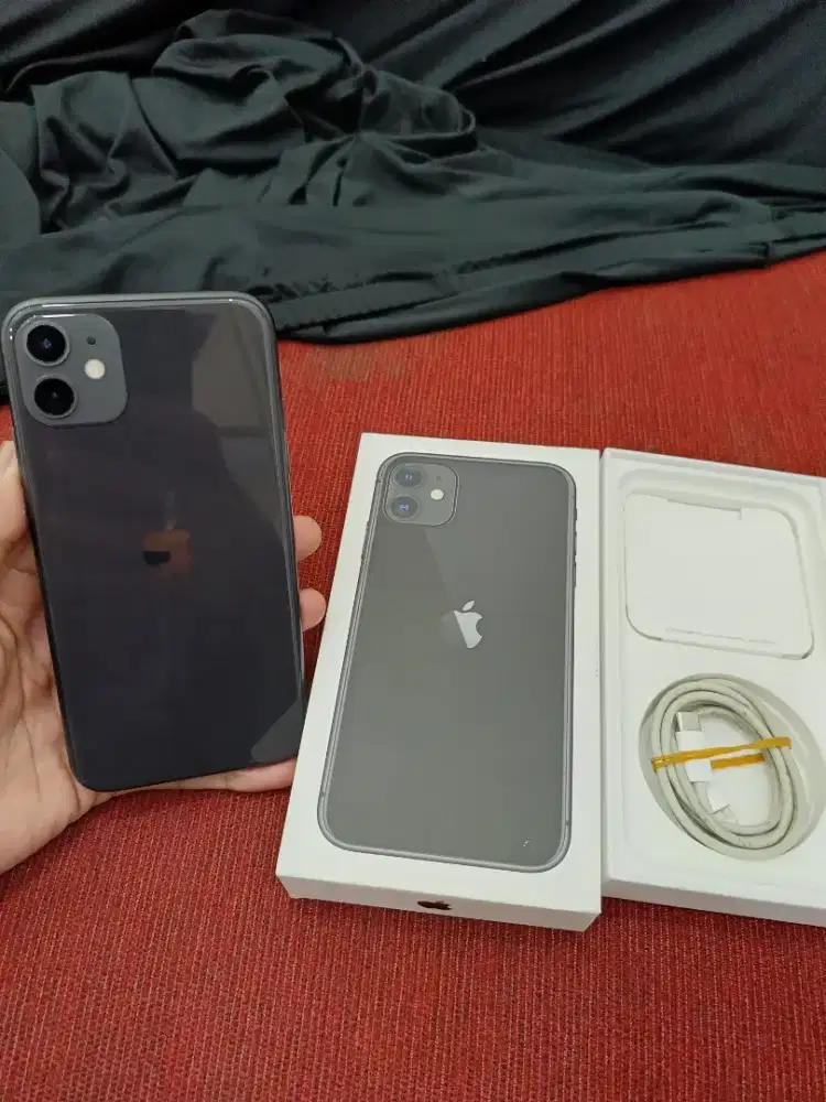 Iphone 11 64 gb ibox id/a like new mulus lengkap