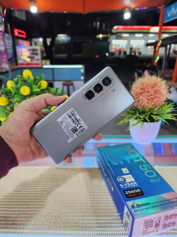 Infinix Hot 50 Pro+ Ram (8+8) 16Gb/ 256Gb Fullset Mulus Original 100%