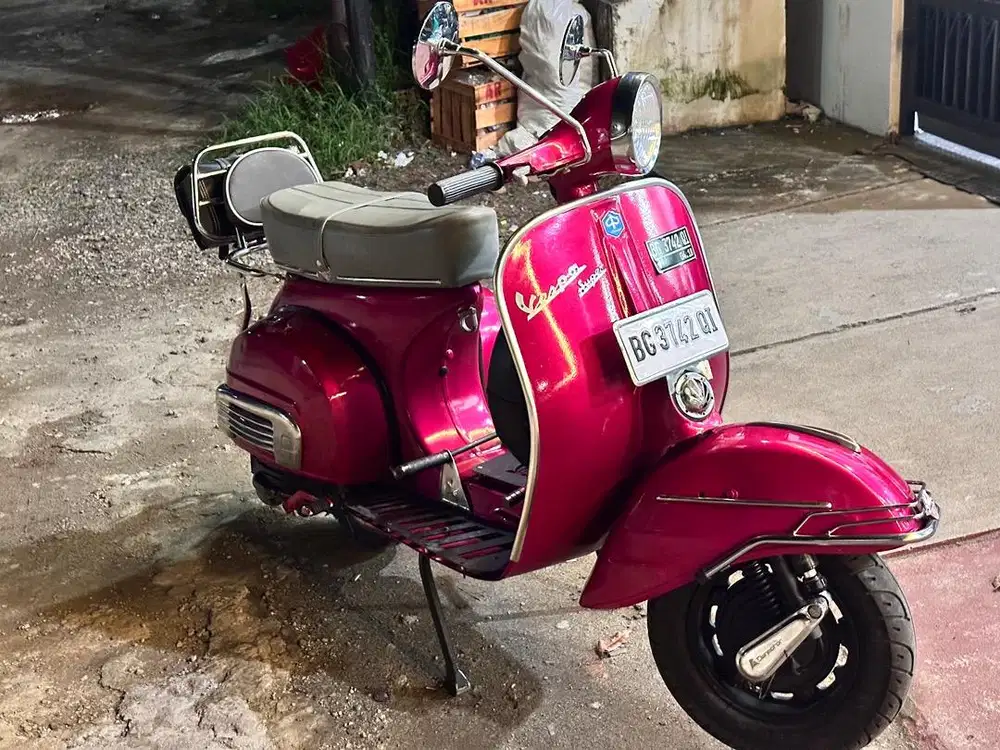 Jual Santai VESPA.