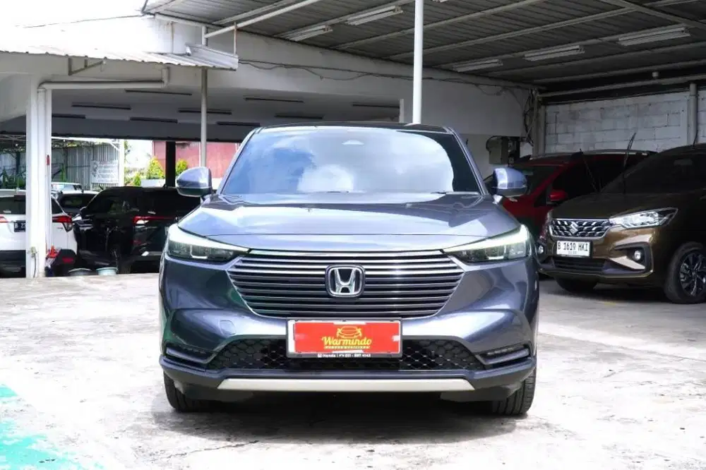 Honda HRV 1.5 SE CVT tahun 2023 Abu abu grey HR-V Matic AT DP minim