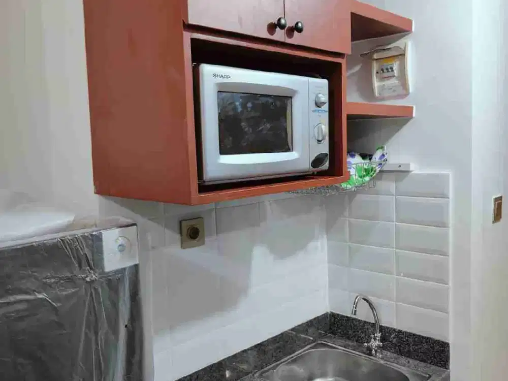 Apartemen Rapih type studio Transpark Cibubur full furnished dijual tower B lantai rendah Cimanggis Jawa Barat