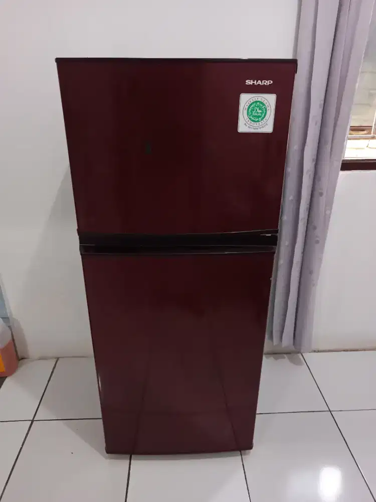 Kulkas Sharp 2 Pintu SJ 195
