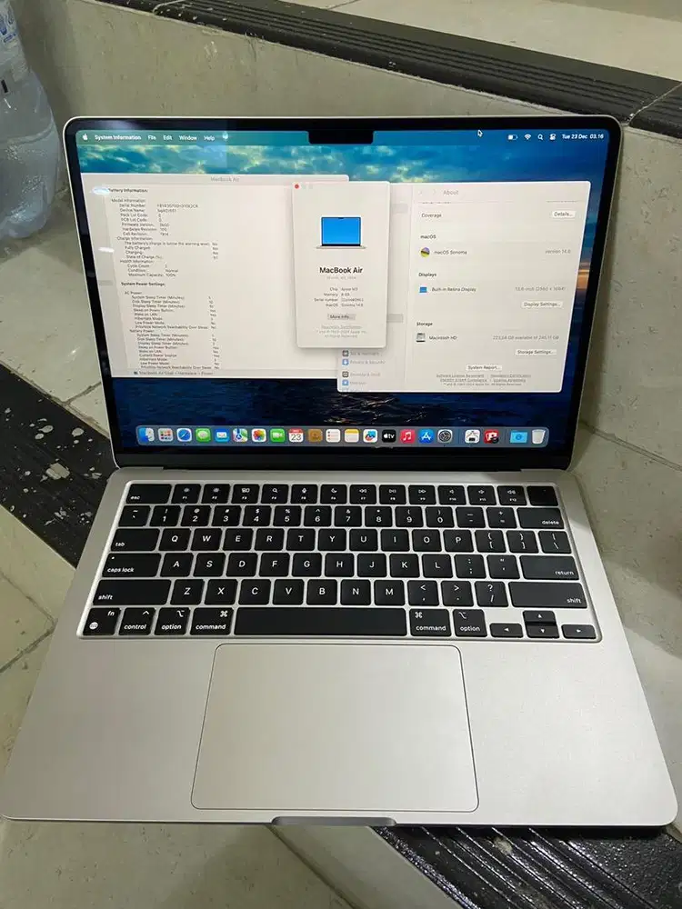Macbook Air M3 Starlight