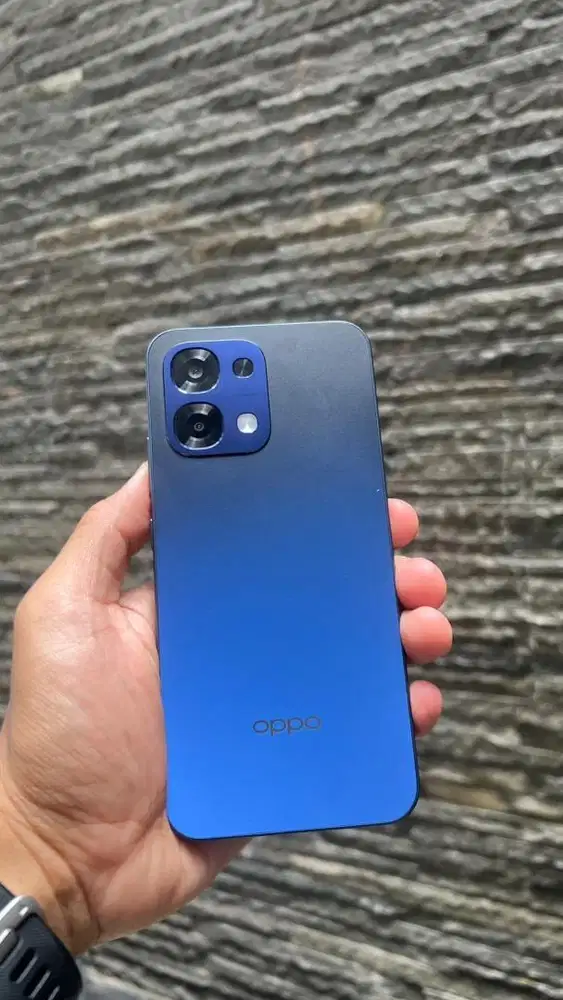 OPPO A6 Pro 5G 8/256GB (bekas review)