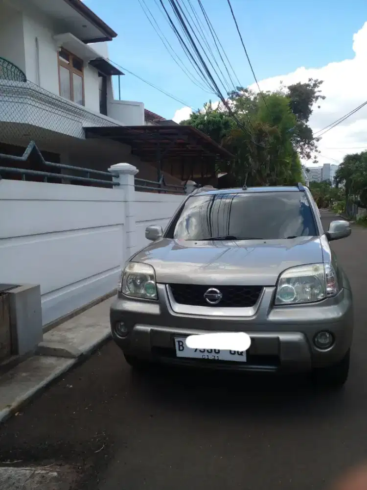 Nisan Xtrail 2.4 A/T Matic