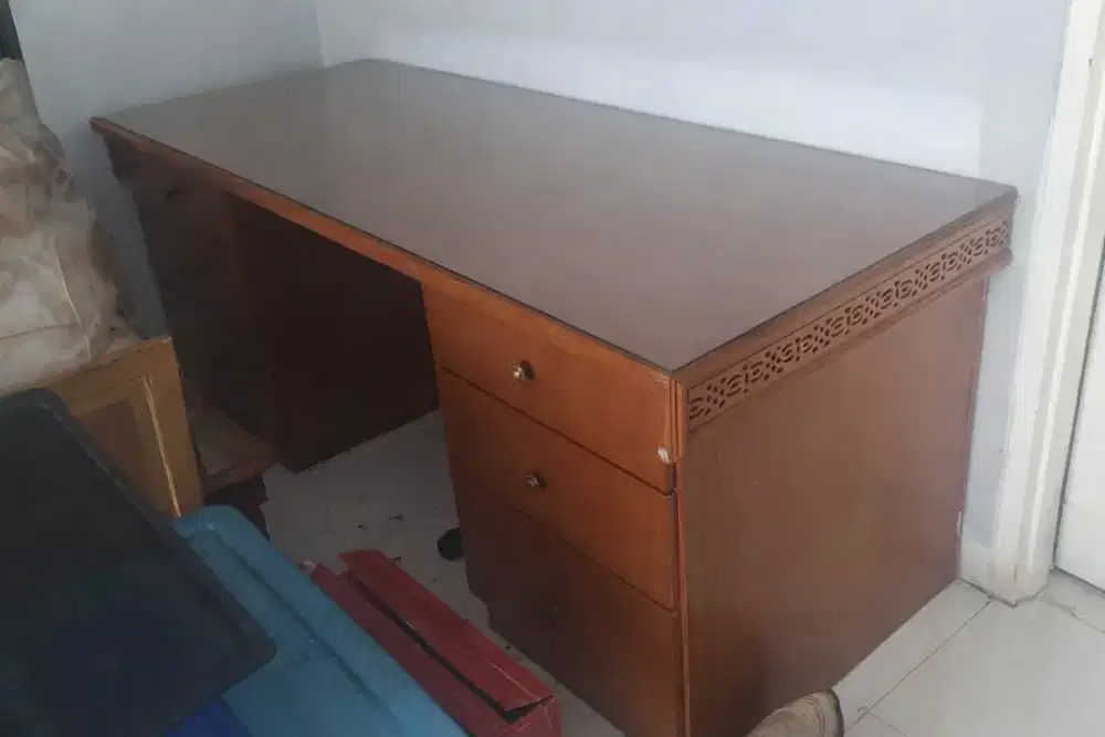 Meja Kerja Kayu Jati