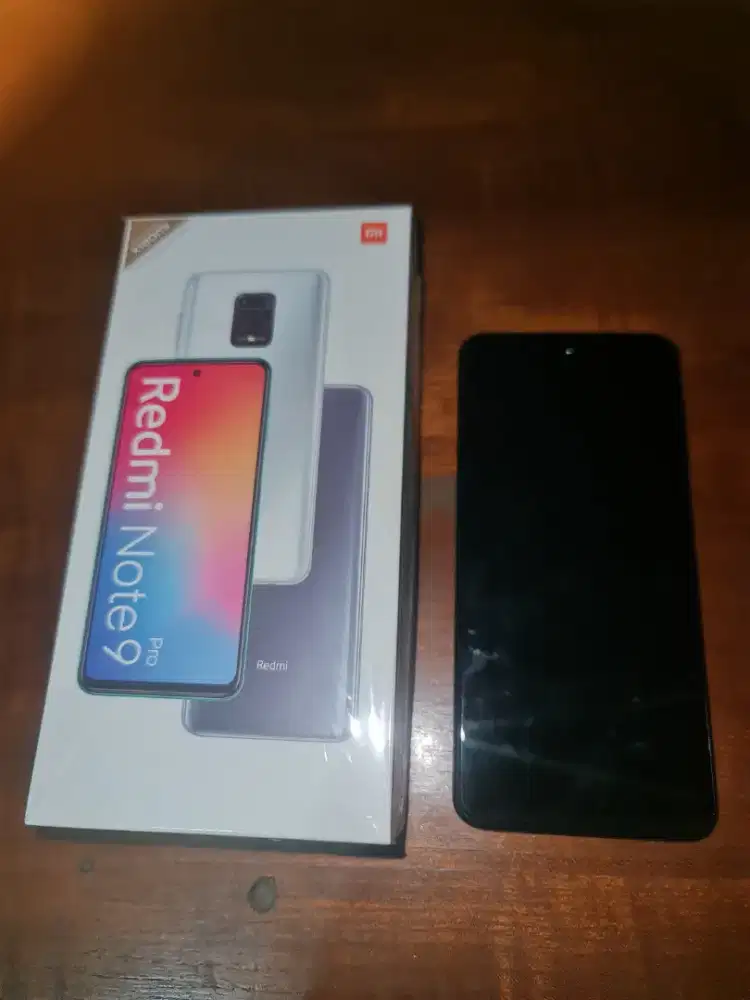 Redmi note 9 pro ram 6/64gb garansi resmi mulus fullset spt baru sby