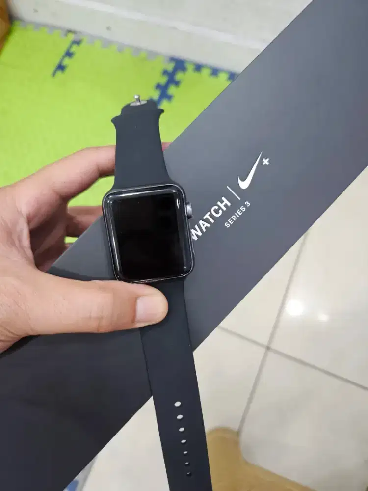 Apple watch seri 3 42mm 1000% normal tanpa kendala