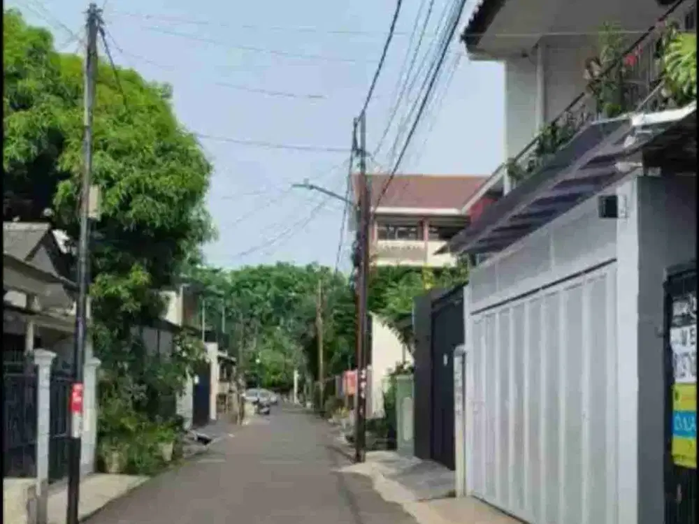 RUMAH MENAWAN DI PULO GADUNG