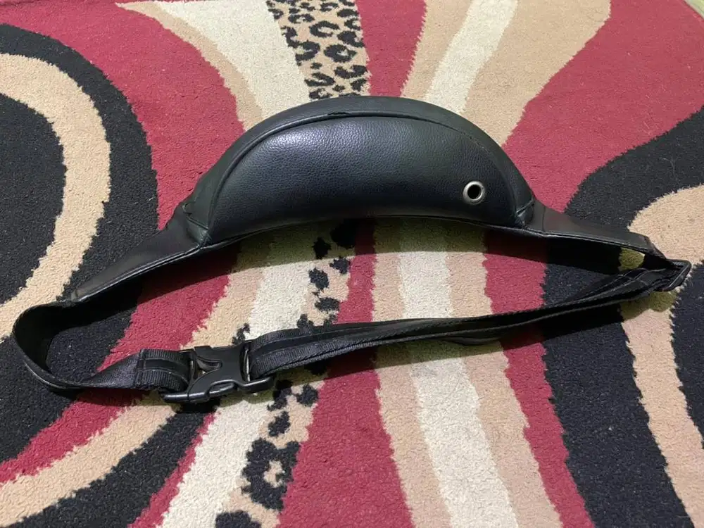 Waist Bag Kulit Antiair
