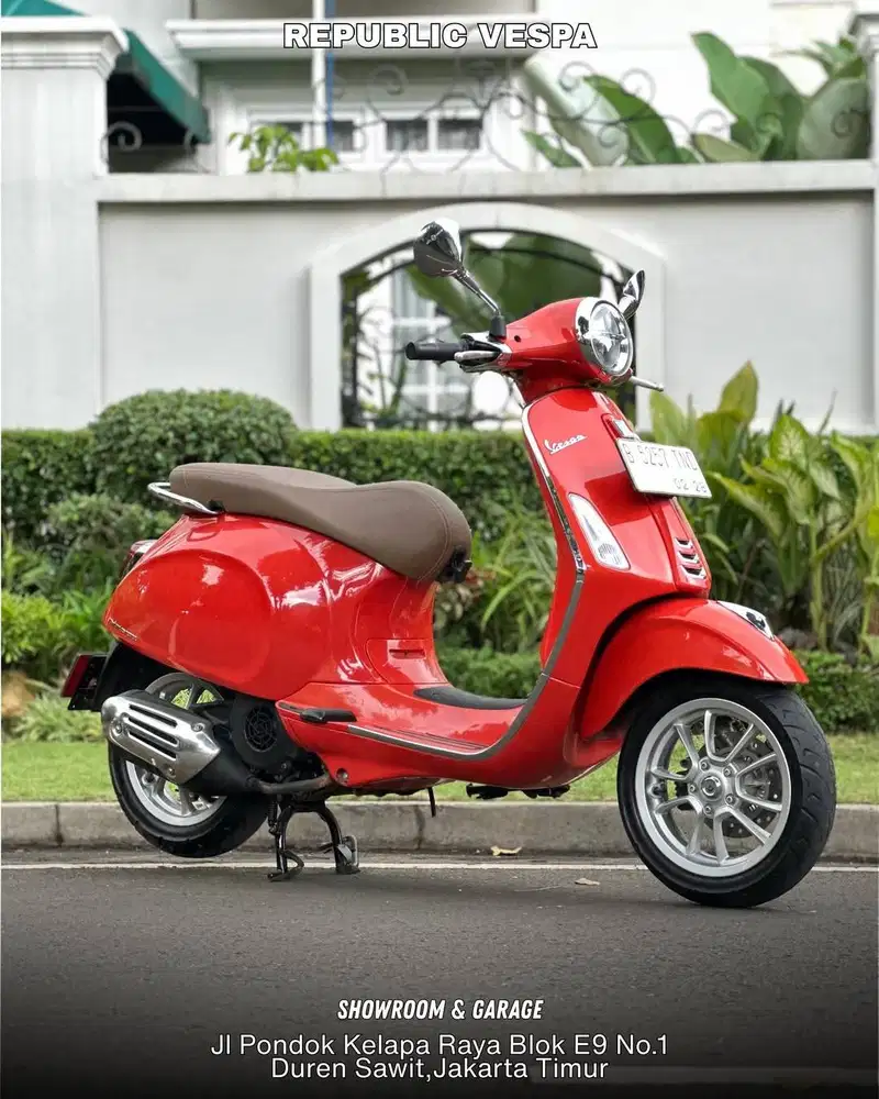 Piaggio Vespa PRIMAVERA 150 IGET ABS FACELIFT TAHUN 2022 WARNA ORANGE