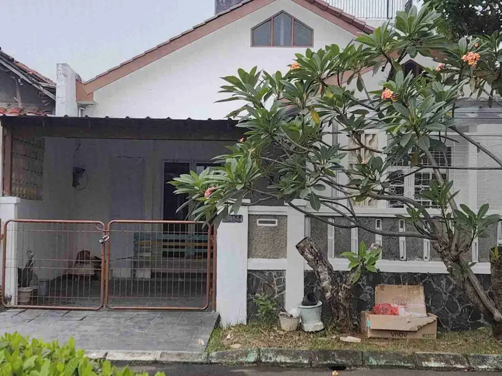 Disewakan Rumah semi furnished