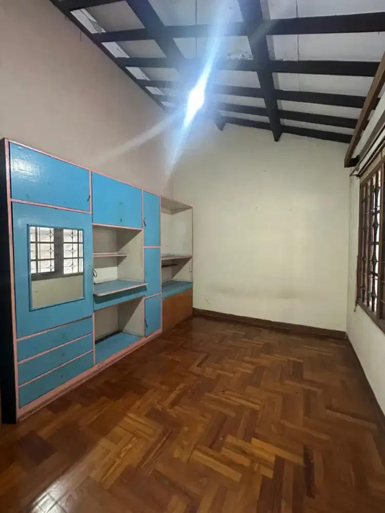 DISEWAKAN KOST2AN KHUSUS PUTRI