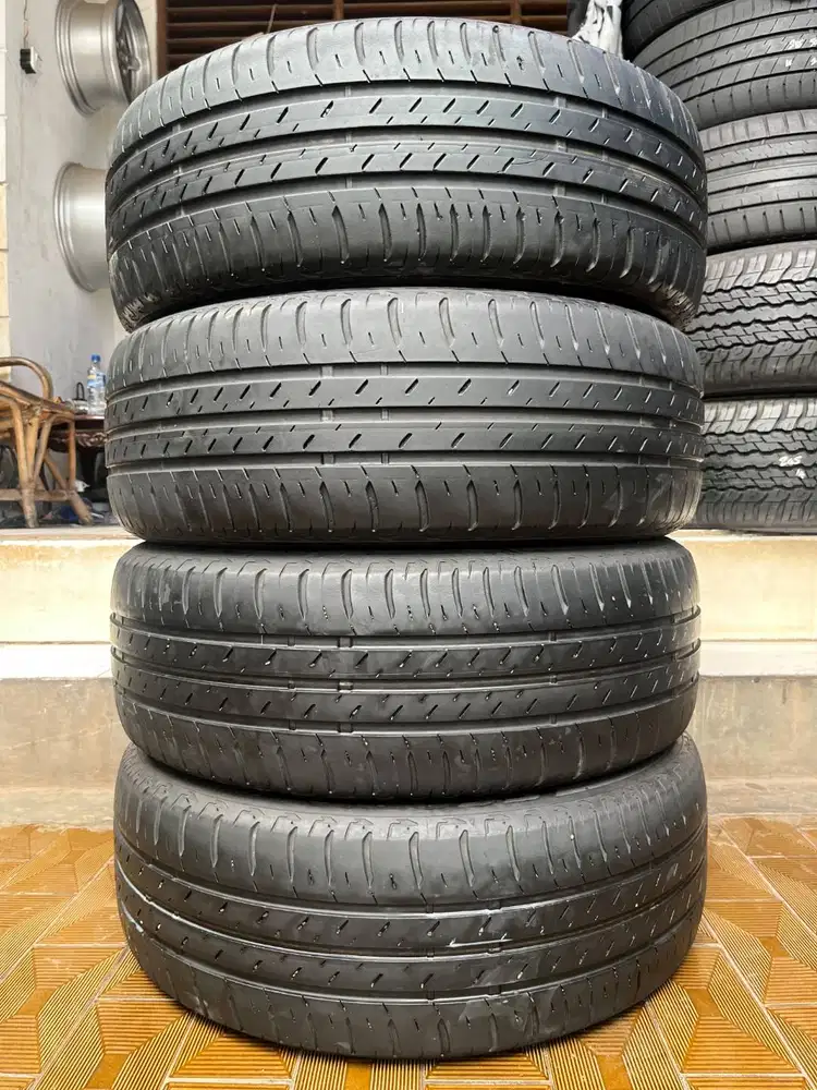 Ban Bridgestone Ecopia EP150 205 55 r17 4Pccs