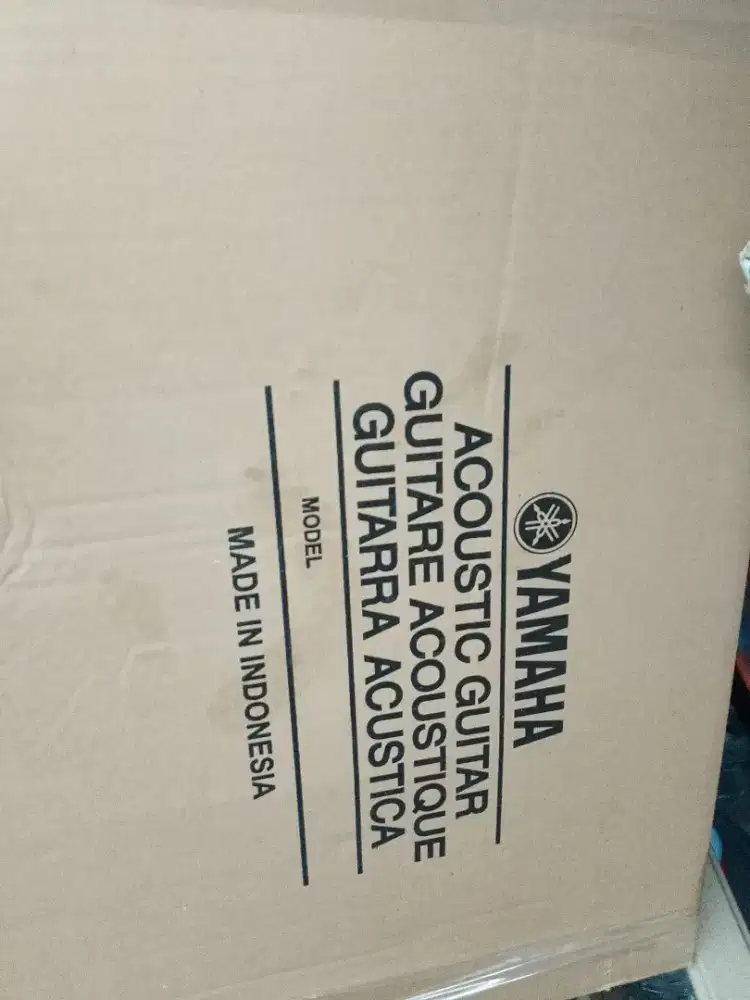 Jual GITAR  YAMAHA C40 HITAM GUITAR BLASK C 40 YAMAHA BARU BELI NEW GT