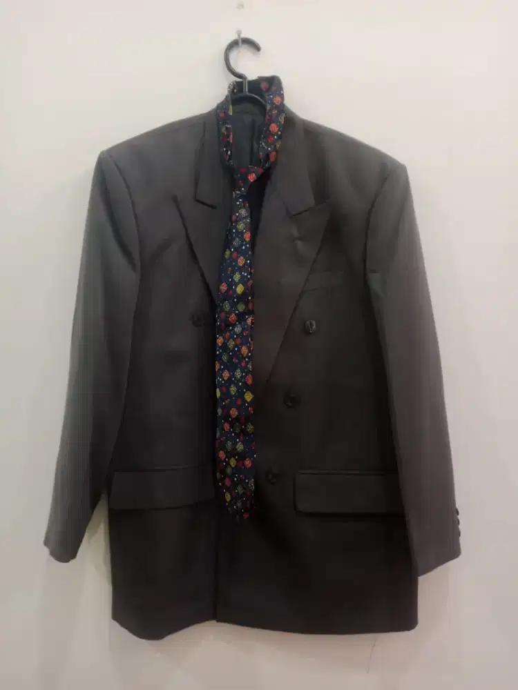 Jual keduanya,koleksi pribadi jas pria keren,model kekinian seperti br