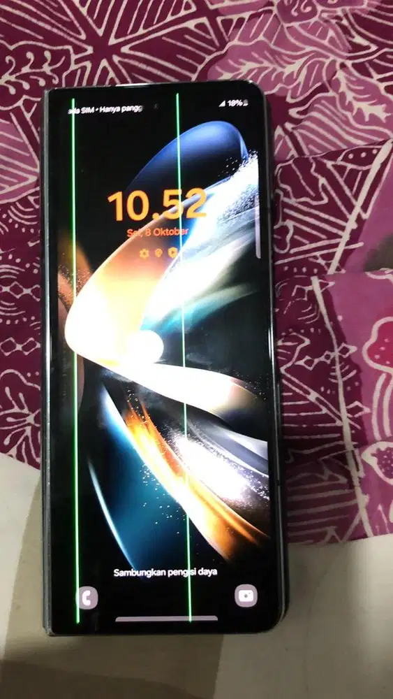 Samsung fold 4 12/256gn minus