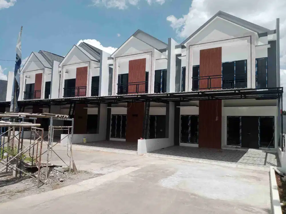 Hunian strategis 3 Menit Ke Tol Bambu Apus