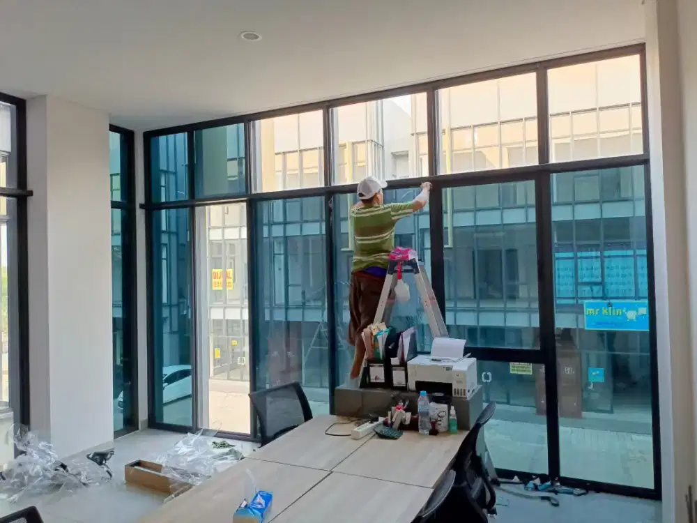 Jasa pasang sticker kaca film