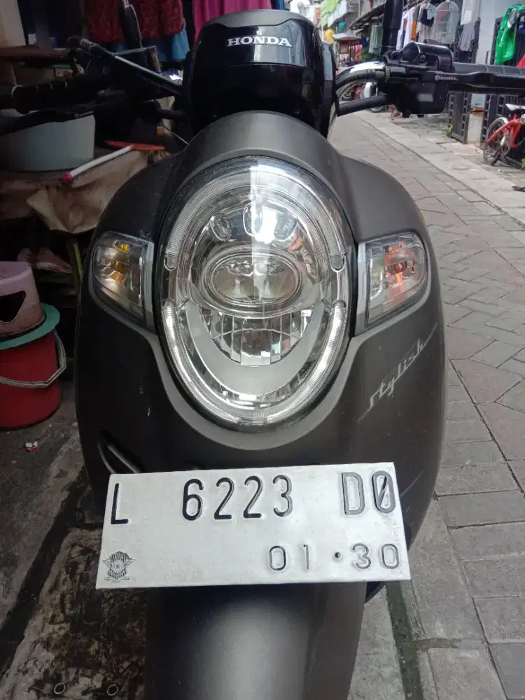 Motor Scoopy injeksi tahun pemakaian 2020