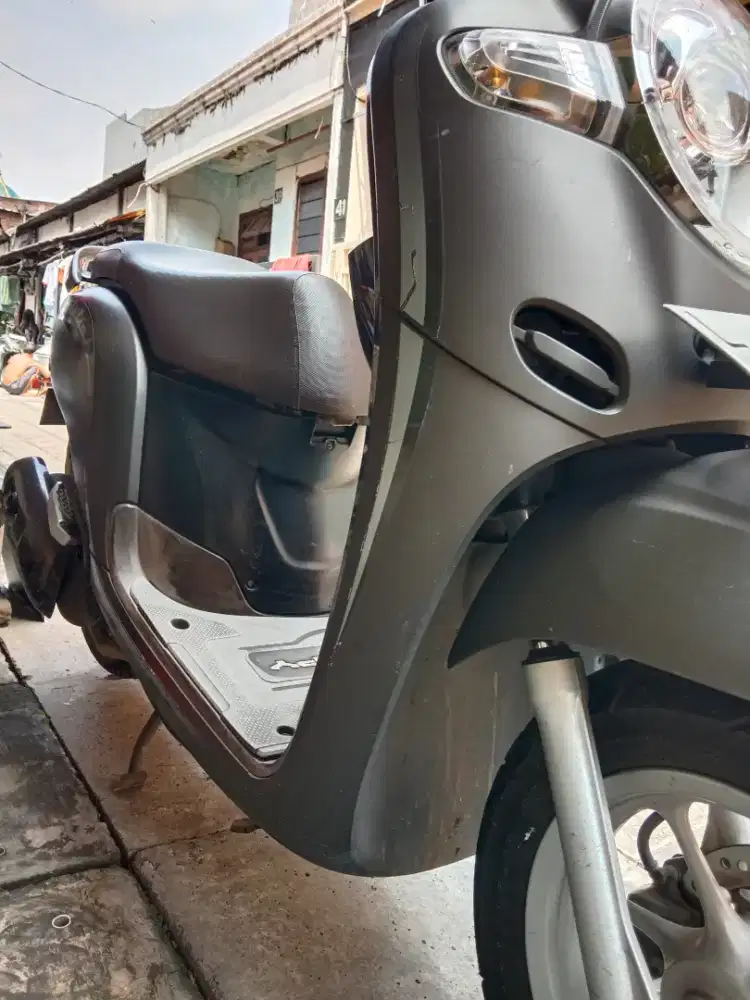 Motor Scoopy injeksi tahun pemakaian 2020