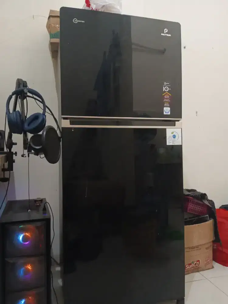 Kulkas Inverter Polytron