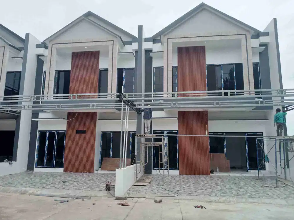 RUMAH BARU SIAP HUNI BAMBU APUS