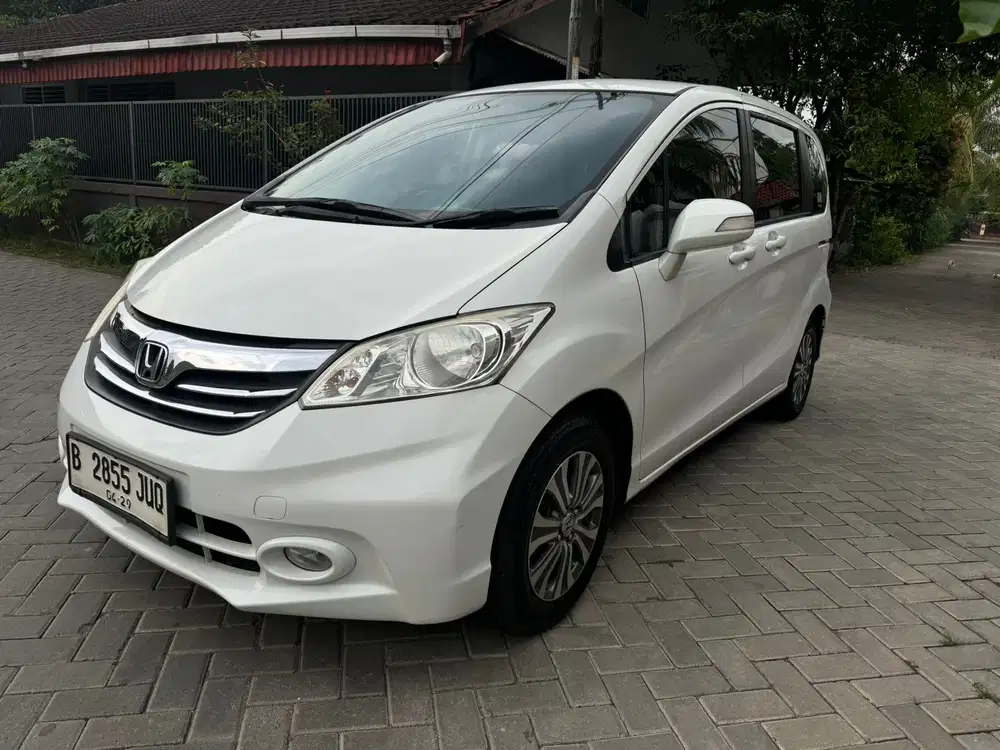 Honda Freed PSD 2013 Pemakaian 2014