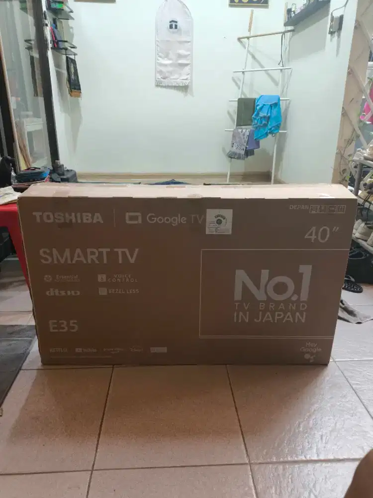 DUS SMART TV TOSHIBA 40 INCH BARU