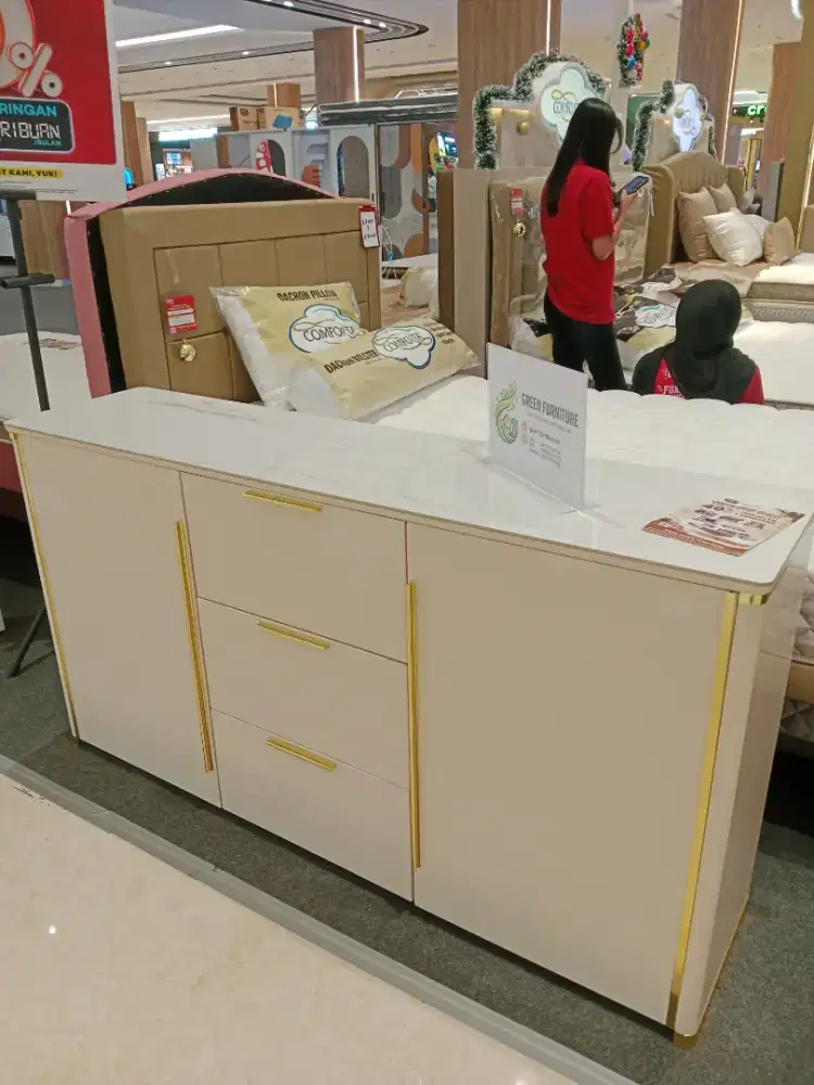 promo cicilan lemari hias cuma pakai ktp tanpa dp free angsuran 1-2×