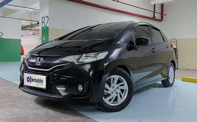 TDP 9,JT Honda Jazz 1.5 S Bensin-AT Hitam 2017