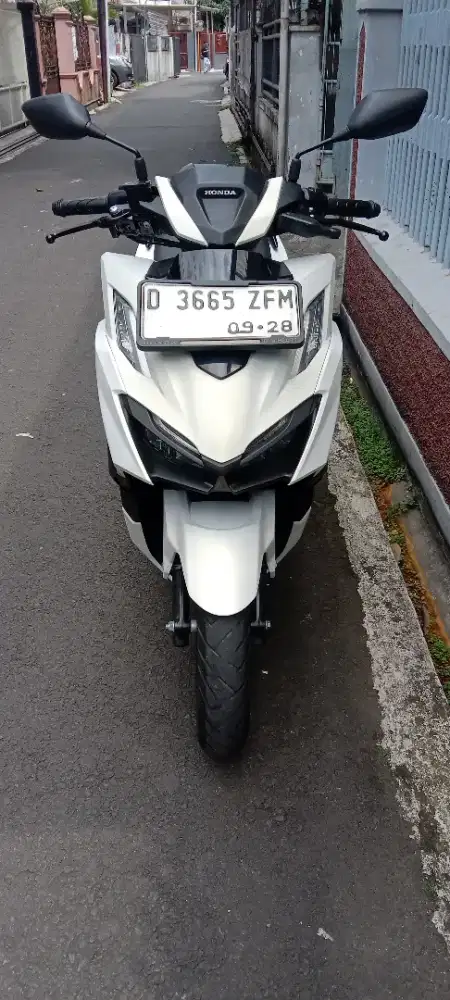 JUAL CEPAT HONDA VARIO 160 CBS TAHUN 2023, SUPER MULUSSS..FULL ORI..