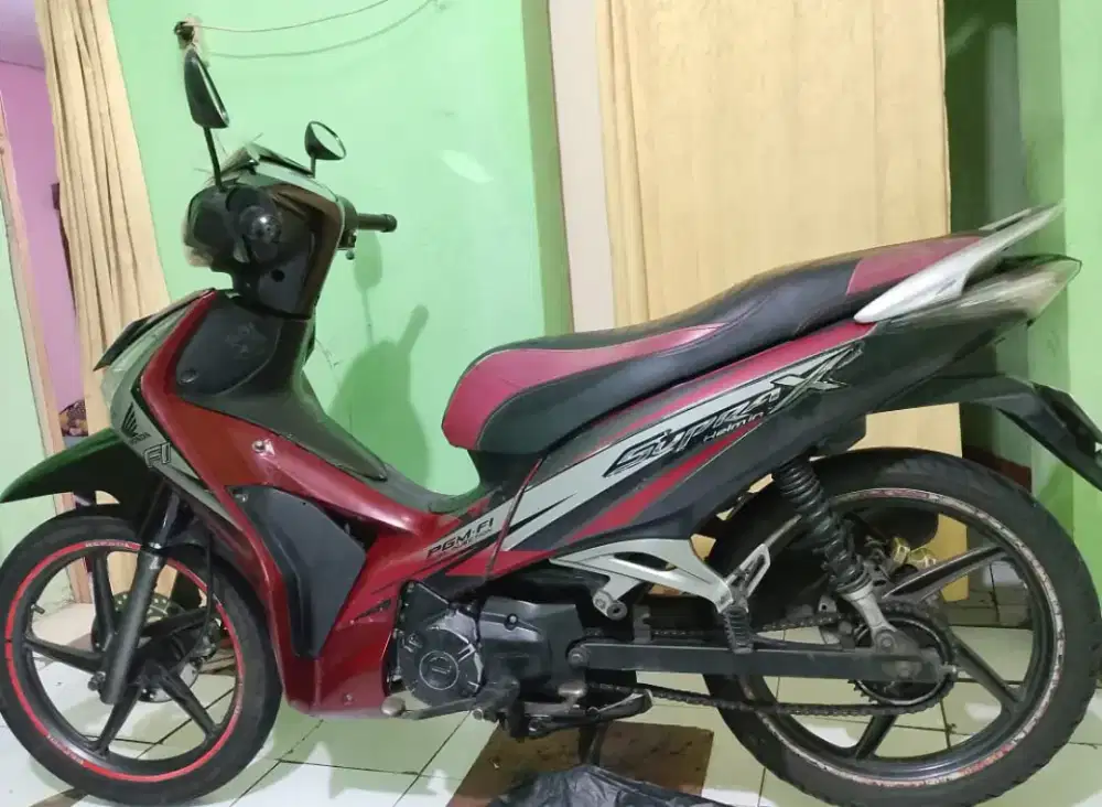 Honda Supra X Helm In thn 2013 Mesin halus, Suratlengkap