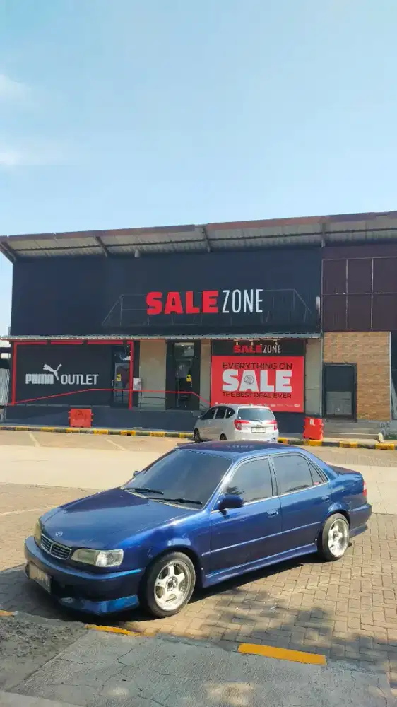 New Corolla SEG 1.8 MT (Kondisi Istimewa)