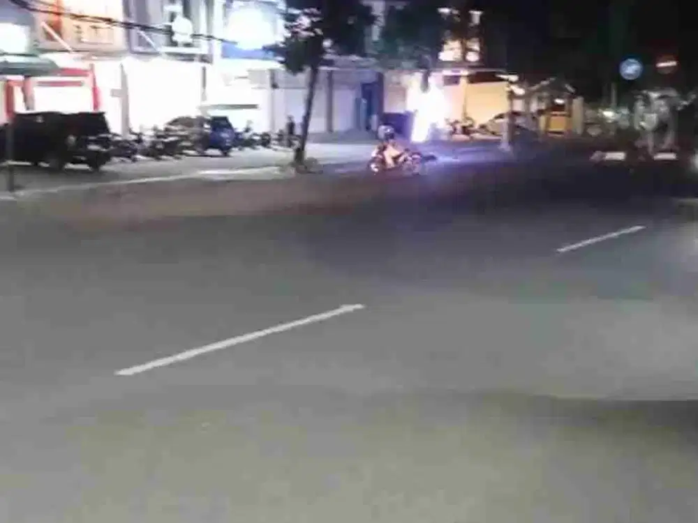 Jual Tnh Komersil Area
Selalu Ramai Lokasi Dekat Perumahan
Raya Pandugo RUNGKUT, Sby