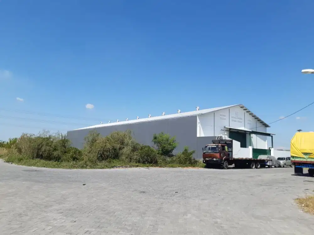 disewakan lahan kosong di pergudangan bumi maspion, romokalisari surabaya.. dekat akses tol dan pelabuhan teluk lamong. akses kontainer loss, jalanan