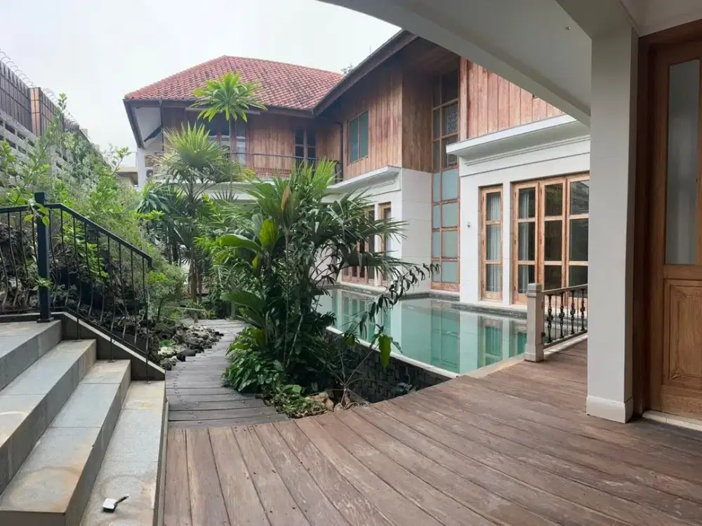 Disewa Rumah kemang with pool 5BR Uk800m² at Jakarta Selatan