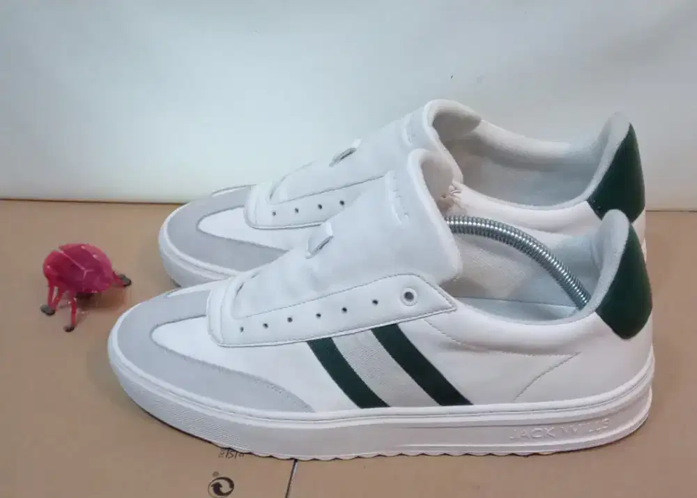 Sepatu sneakers JACK WILLS Stripe Trainer 46 original no adidas nike
