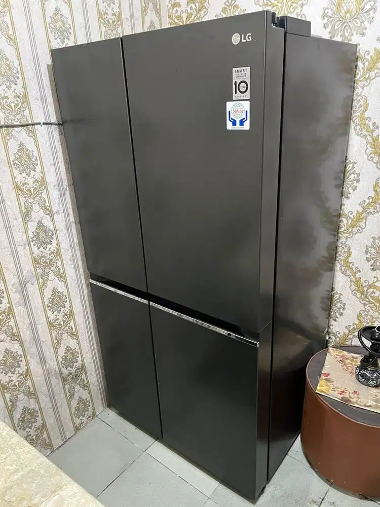 Kulkas LG 2 pintu (ukuran besar)