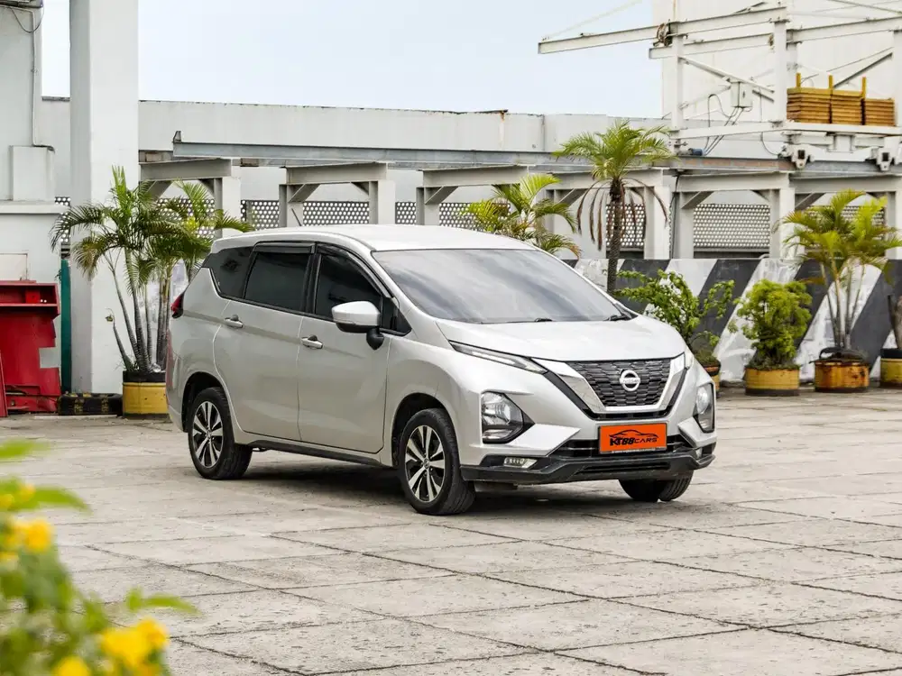 Nissan Livina VE 1.5 Matic Silver 2019