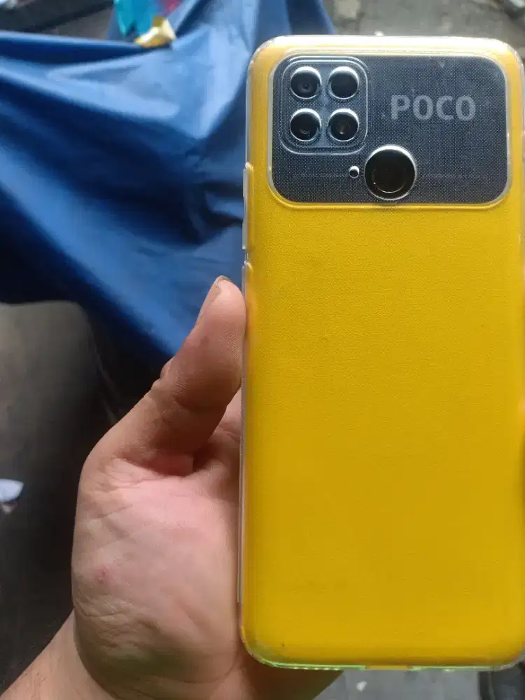 Poco c40 ram 4+1 Rom 64