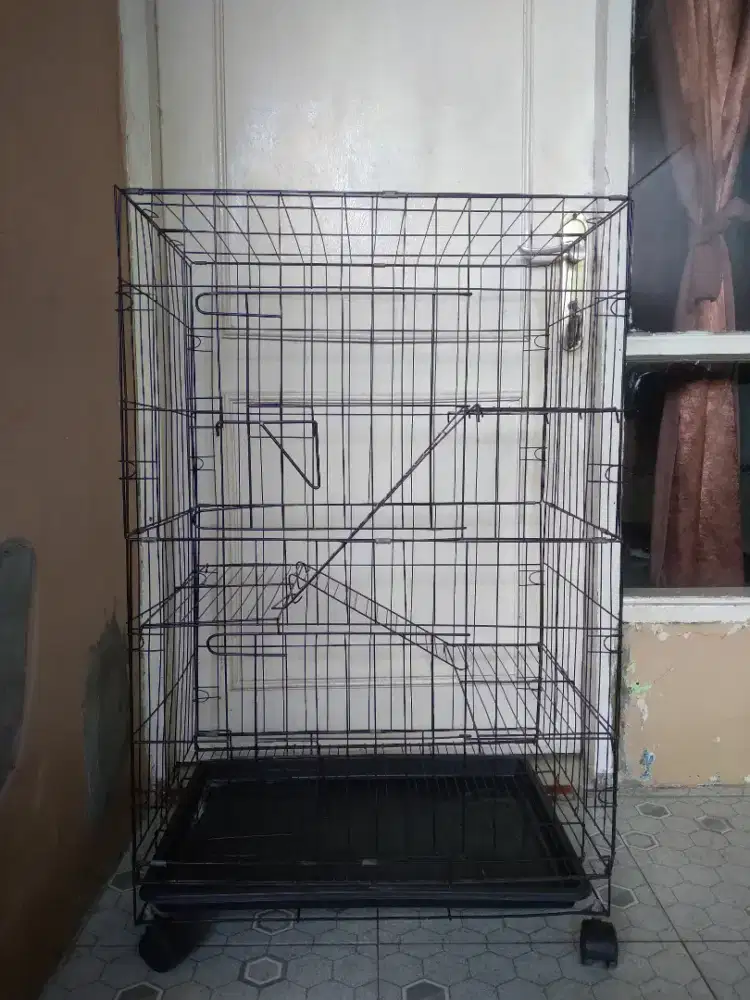 Kandang kucing 3 tingkat